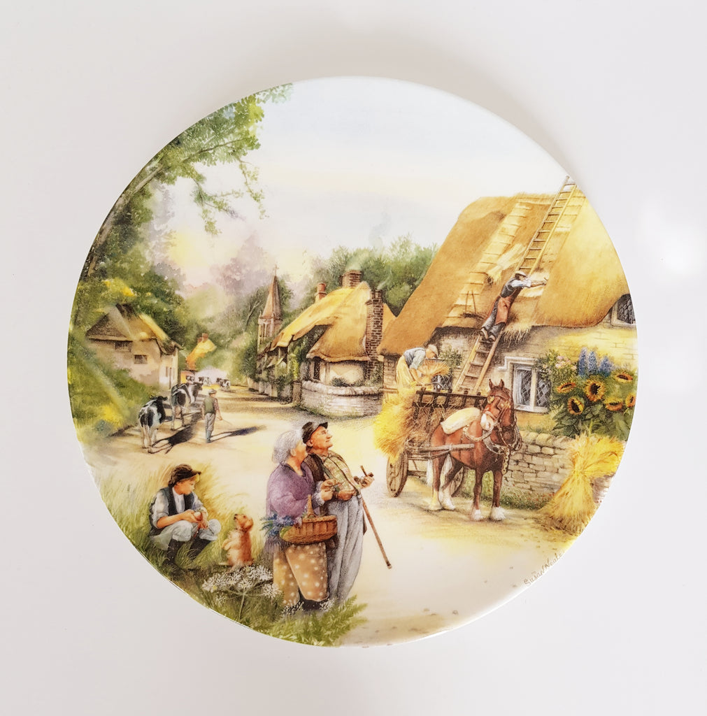 Limited Edition Royal Doulton Decorative Plate "The Thatcher" with certificate of authenticity Old country crafts by Susan Neal, crafted in fine bone china. Plate number 5082C, Circa 1990