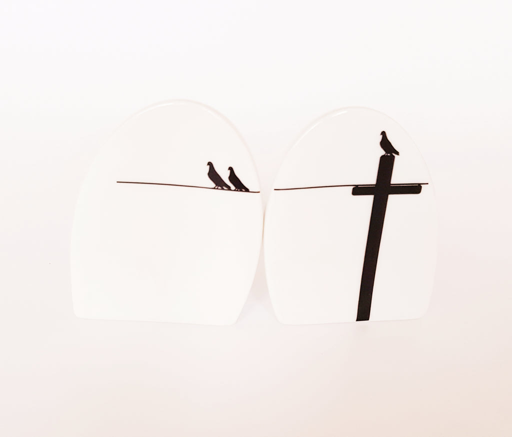 Contemporary Design White Porcelain Salt and Pepper Shaker