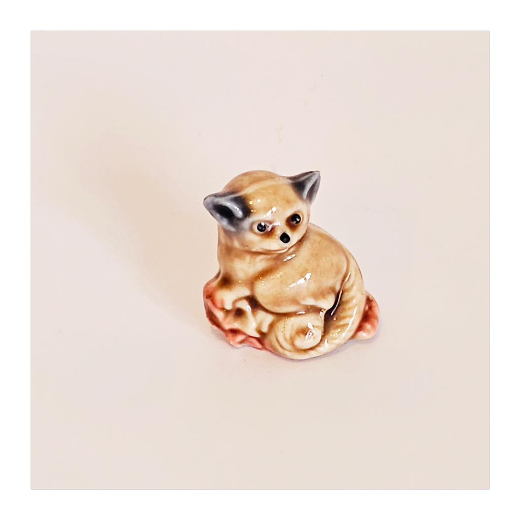 Rare Vintage 1970's Wade Whimsy Miniature Ceramic Possum Figurine