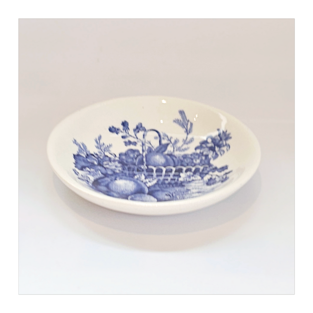 Vintage Wedgwood "The Classic" Enoch Wedgwood (Tunstall) Ltd Pin Dish
