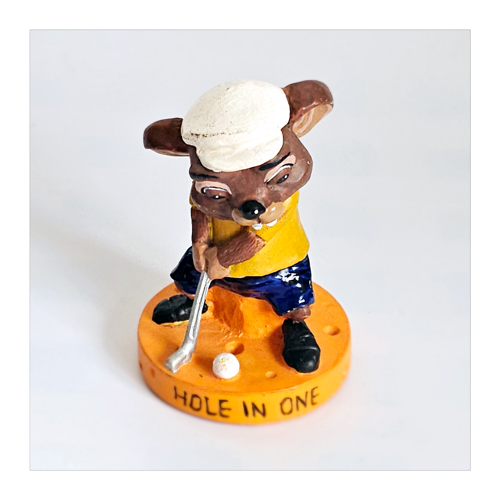 Rare Golf Themed Ceramic Mouse Figurine Cheese Chasers N&T Productions 2002 - Distributed by Widdop Bingham