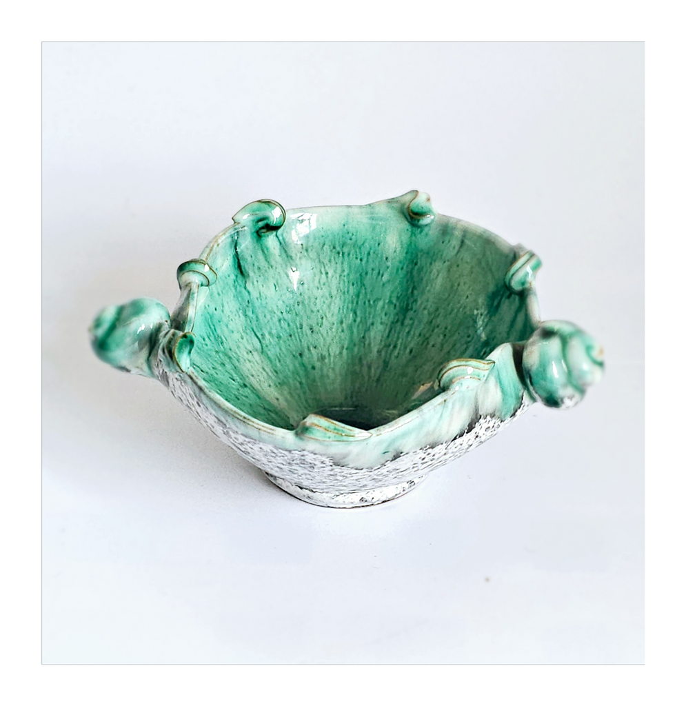 Unique Vintage Italian Fratelli Fanciullacci Glazed Ceramic Studio Pottery Hand Made and Hand Painted Seashell Bowl