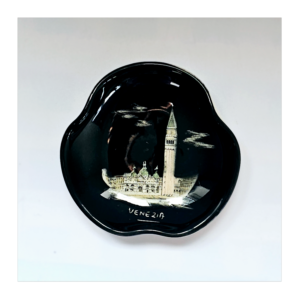 Rare Vintage Venezia Italy Souvenir Pin Dish with a Print of St Mark's Square