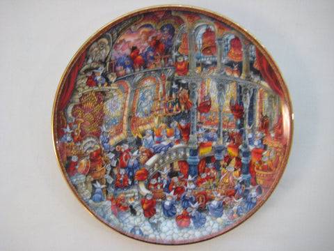 Limited Edition Franklin Mint Heirloom Recommendation Plate - Holy Cats by Bill Bell - Royal Doulton Fine Bone China