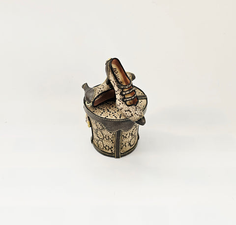 Vintage Collectible Willow Hall Original Miniature Victorian Shoes on Shoe Box Trinket Box / Jewellery Box