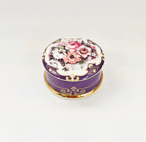 Vintage Fine Bone China Trinket Box / Jewellery Box by The Crystal Shop