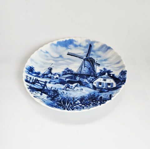 Vintage 1980's Ter Steege BV Hand-Crafted Delft Blue Ceramic Decorative Wall Plate