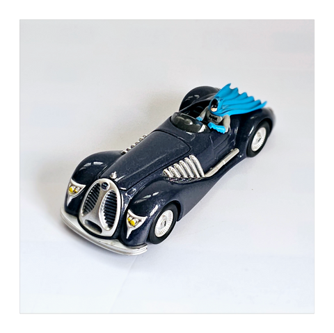 Vintage Corgi Batman Batmobile 1940 BMBV2 TM & DC Comics (S04) Model Car