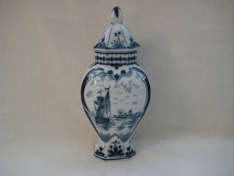 Vintage Delft blue and white porcelain pottery Ginger Jar from Holland