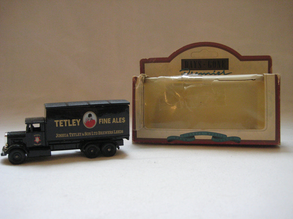 LLEDO - OO Scale - Days Gone - Scammell Artic / Sheeted Trailer - Tetley's  Ales
