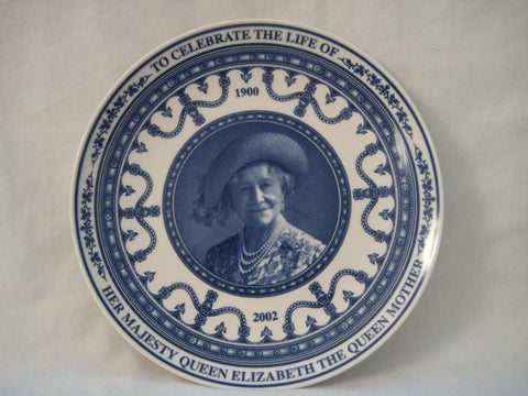 Wedgwood Memorial plate to celebrate the life of The Queen Mother